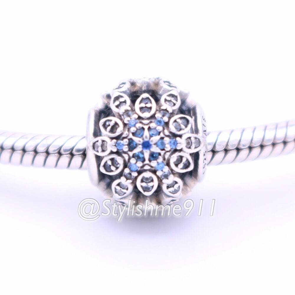 Authentic PANDORA Crystalized Snowflakes Charm - 791760NBLMX